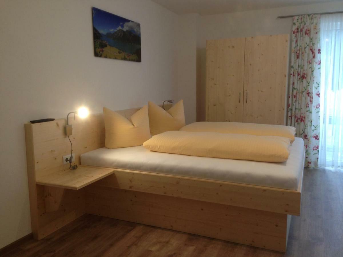 Ferienwohnungen Karwendel Camping 毛拉赫 外观 照片